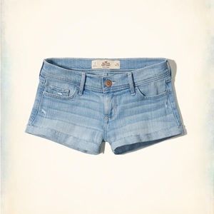 HOLLISTER SHORT - SHORT LOW RISE